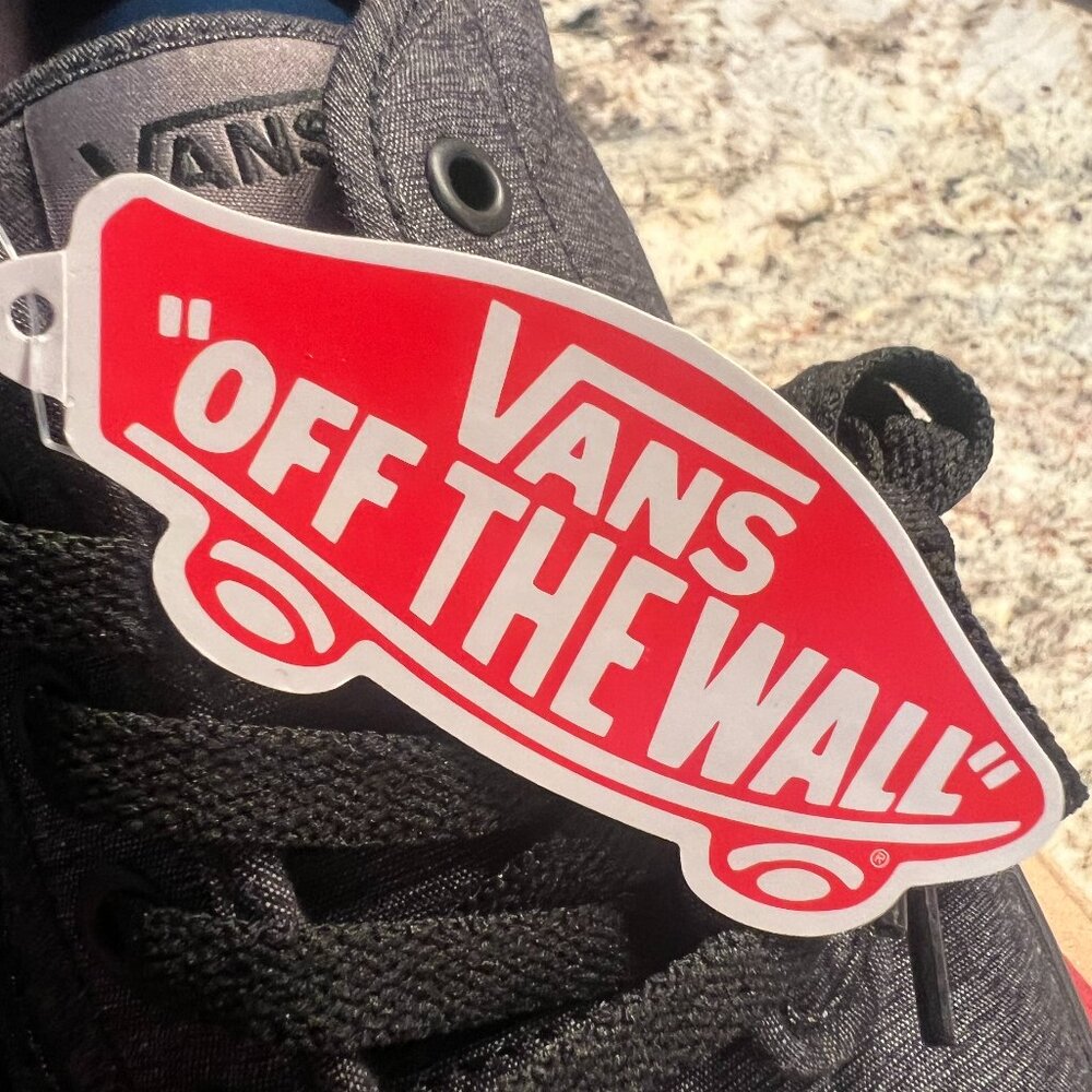 Vans Men's Atwood Low-top Sneaker - BRAND NEW NEVER WORN